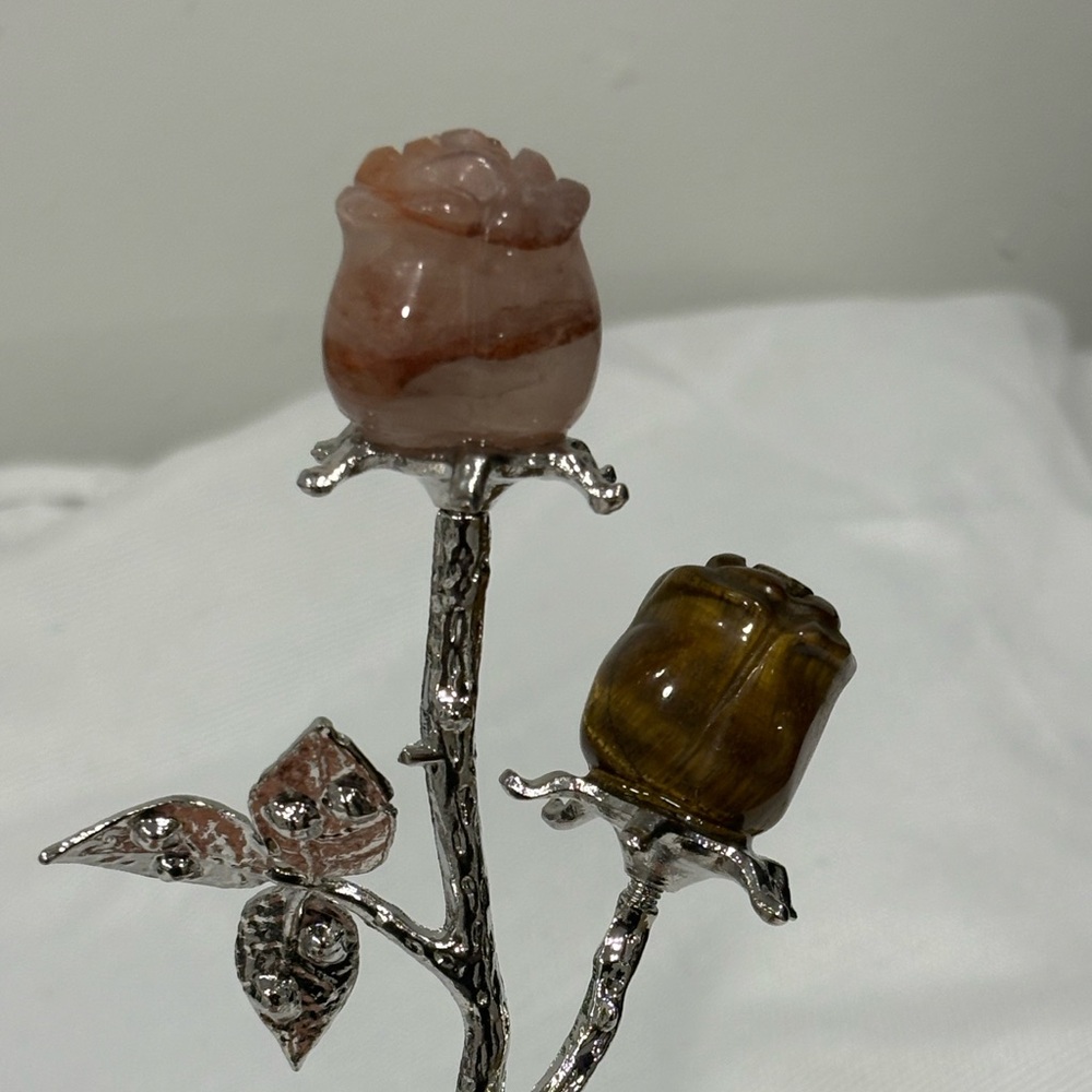 Fire Quartz and Tigers Eye Roses
